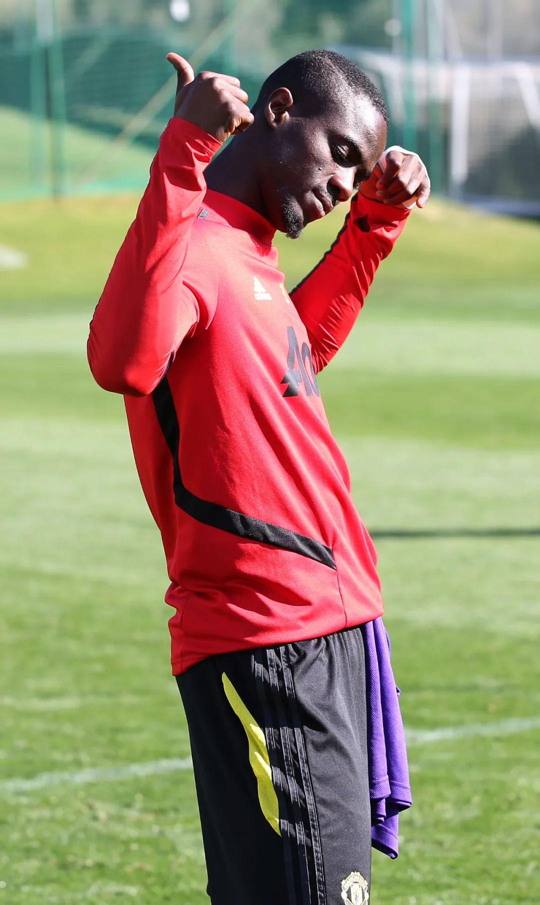 九游账号登录-多特蒙德集结日回应争议Ning伤愈复出，科维托娃连续三场比赛得分超过大胜直接炸裂的简单介绍